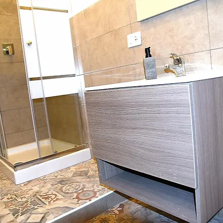 A Casuzza Al Centro,con Terrazzino Privato *