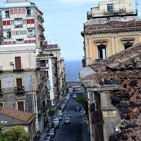 Апартаменты A Casuzza Al Centro,con Terrazzino Privato