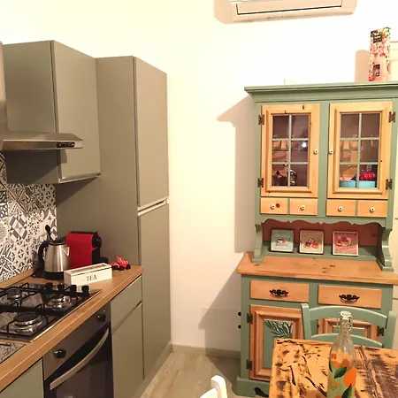 Апартаменты A Casuzza Al Centro,con Terrazzino Privato Катания